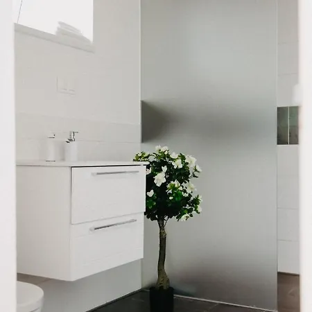 Vesiroos Apartment - Free Parking * Parnu