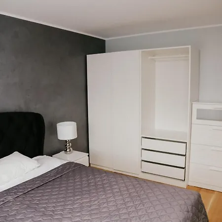 Vesiroos Apartment - Free Parking * Parnu