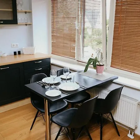 Vesiroos Apartment - Free Parking *