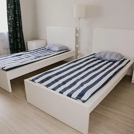 Korter Vesiroos Apartment