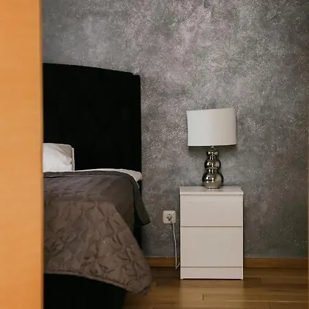 Vesiroos Apartment - Free Parking