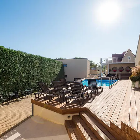 Vesiroos Apartment Korter