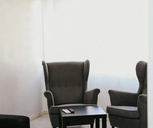 Vesiroos - Free Parking Pärnu