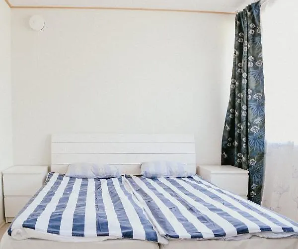 Vesiroos - Free Parking Apartman Pärnu