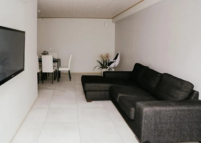 Vesiroos - Free Parking * Pärnu