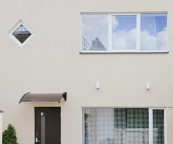 Vesiroos - Free Parking Apartman *